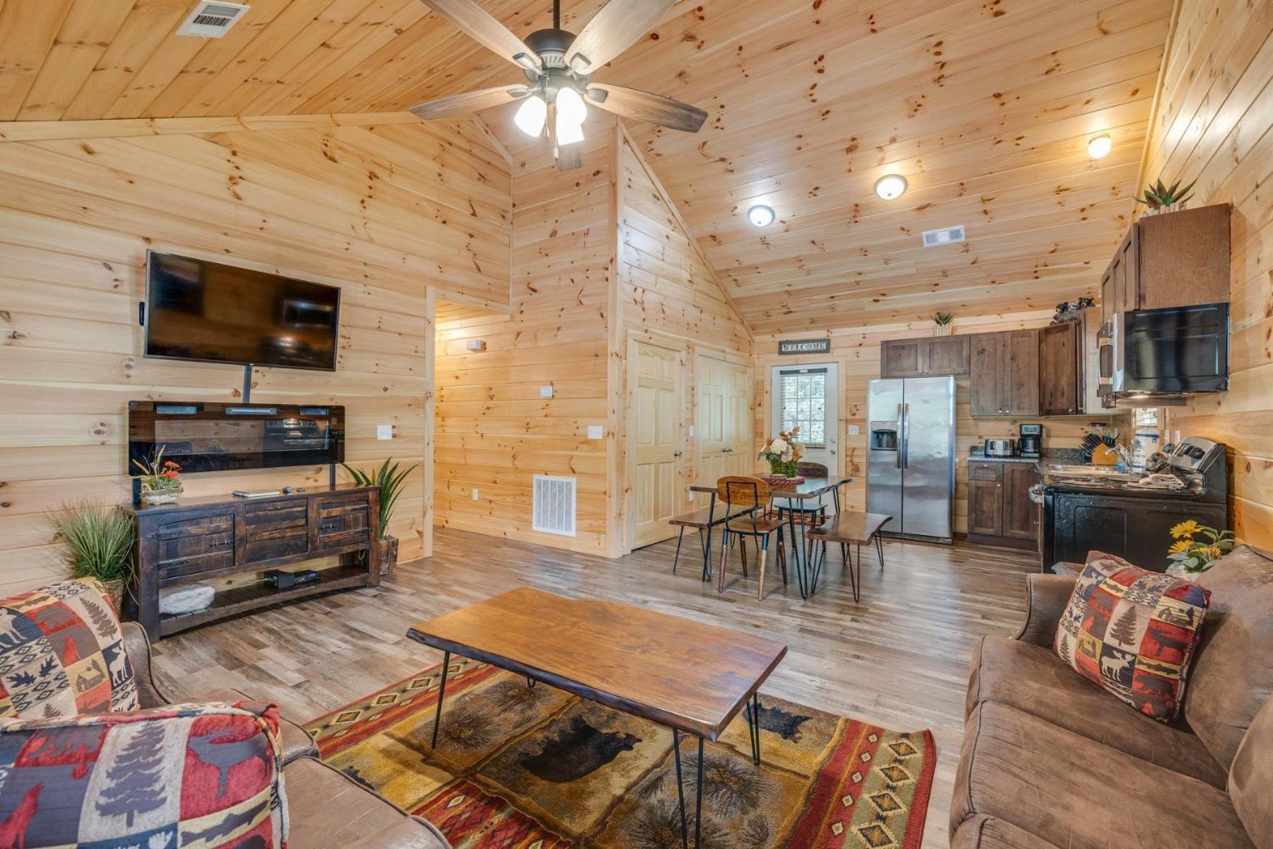 鸽子谷Bear Clubhouse Hot Tub, 1Mile From The Parkway, 900 In Free Tickets!别墅 外观 照片